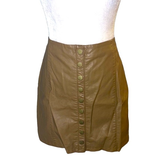Free People Oh Snap Tan Vegan Faux Leather Snap Front Mini Skirt - 10 - Picture 14 of 14